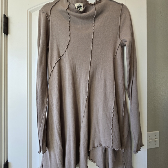 Free People We The Free Raw Lettuce Hem Tunic Dress Taupe – Size Medium - Picture 11 of 13